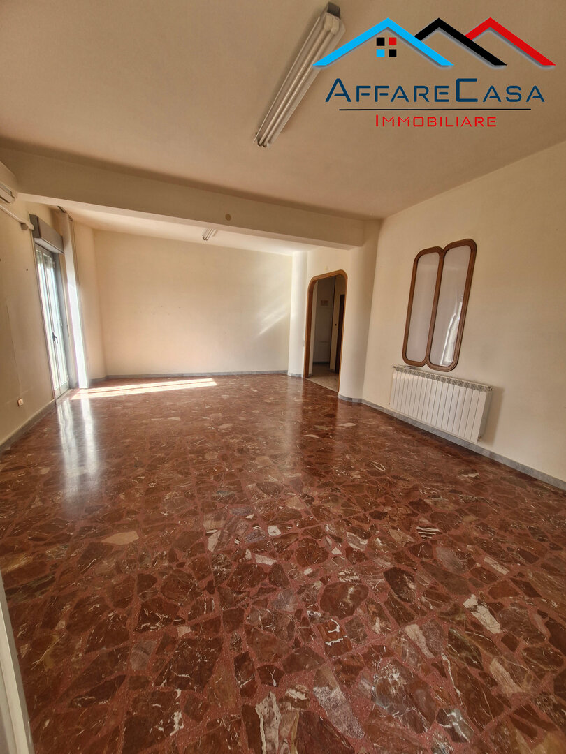 Appartamento Via Federico De Roberto, 79 Caltanissetta - Foto 2