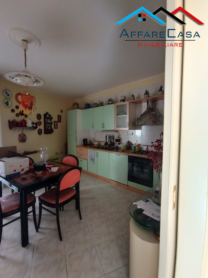 Appartamento con garage Via Ruggero Settimo, 39 Caltanissetta - Foto 6