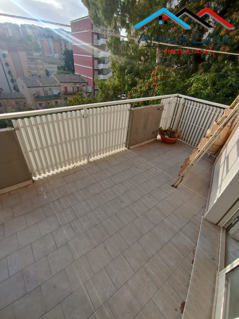 Appartamento con garage Via Ruggero Settimo, 39 Caltanissetta - Foto 20